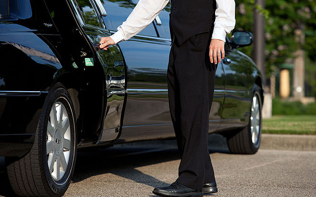 professional-stretch-limo-services.gif